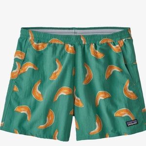NWOT,  Melon Print Patagonia Baggies, Size M
